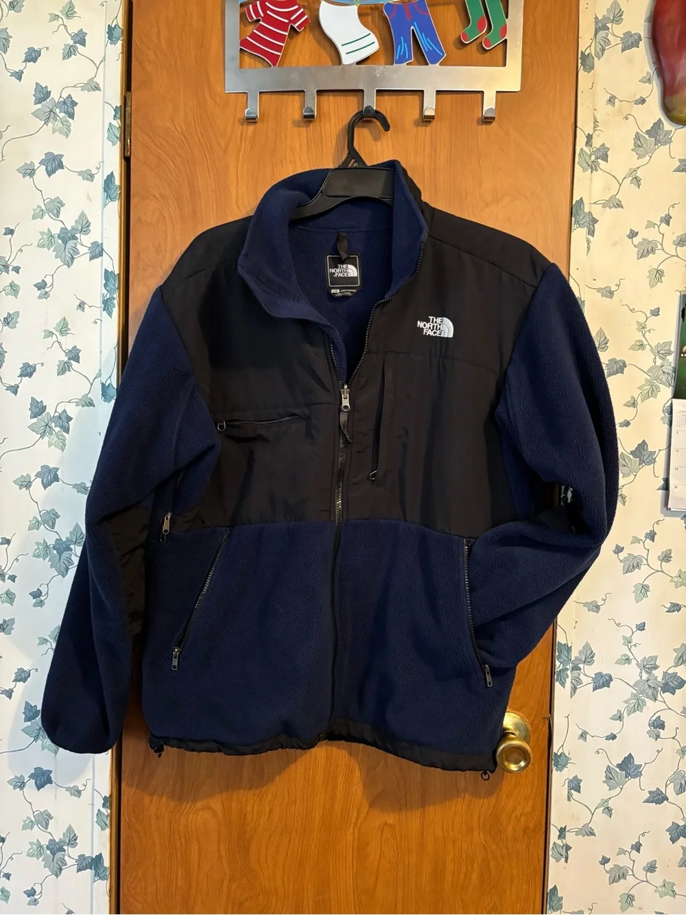 The North Face Navy and Black Lightweight Fleece Jacket